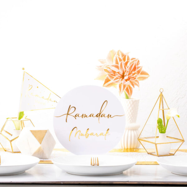 Acrylic ‘Ramadan Mubarak’ Stand