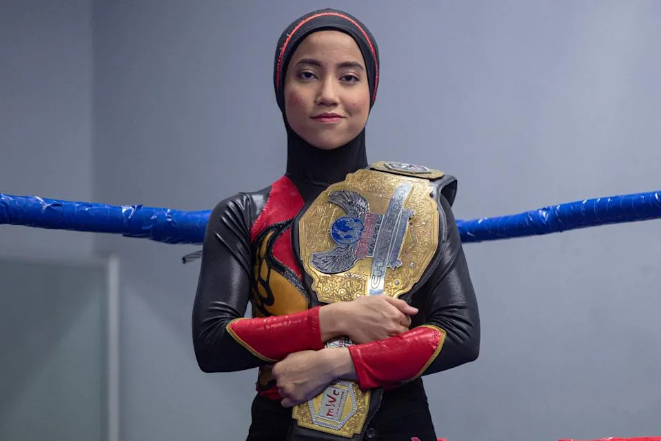 Muslim Woman of the Month: Nor Diana, World's First Hijab-Wearing Professional Wrestler - American Muslim Women Magazine